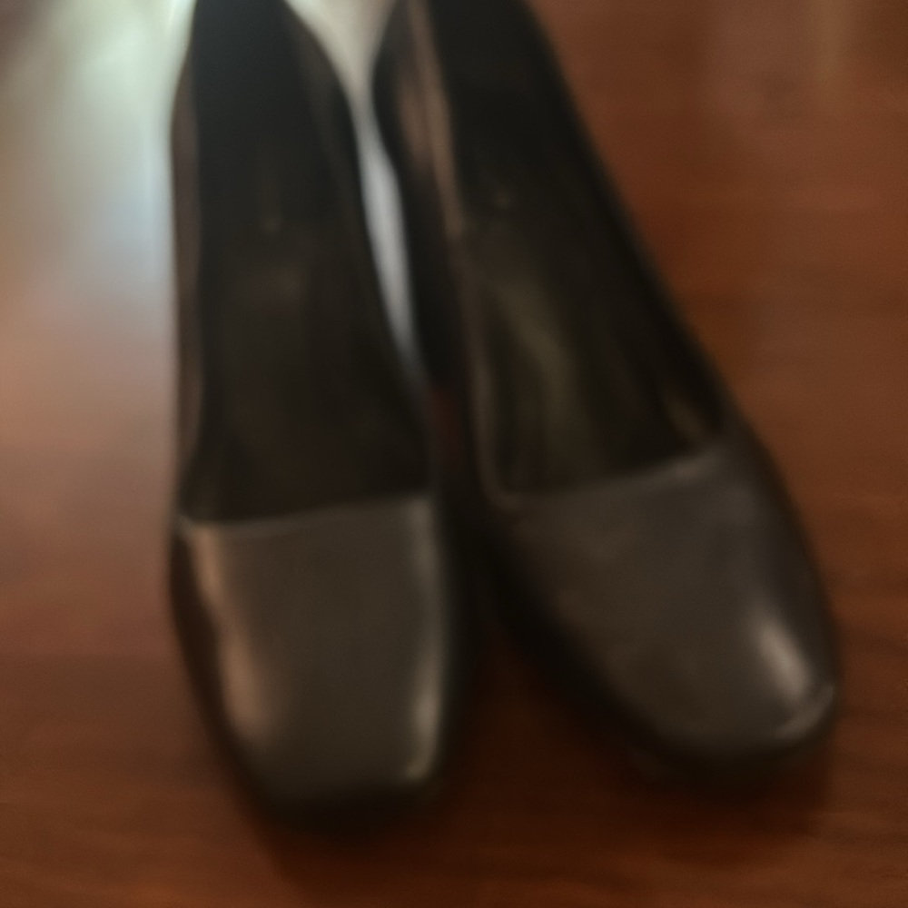 Jigsaw Classic Black Leather Heels